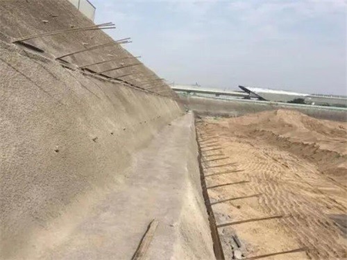 杏花岭河道边坡加固